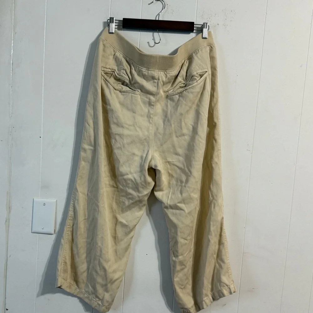 St. John's Bay‎ Men's Beige Cargo Pants